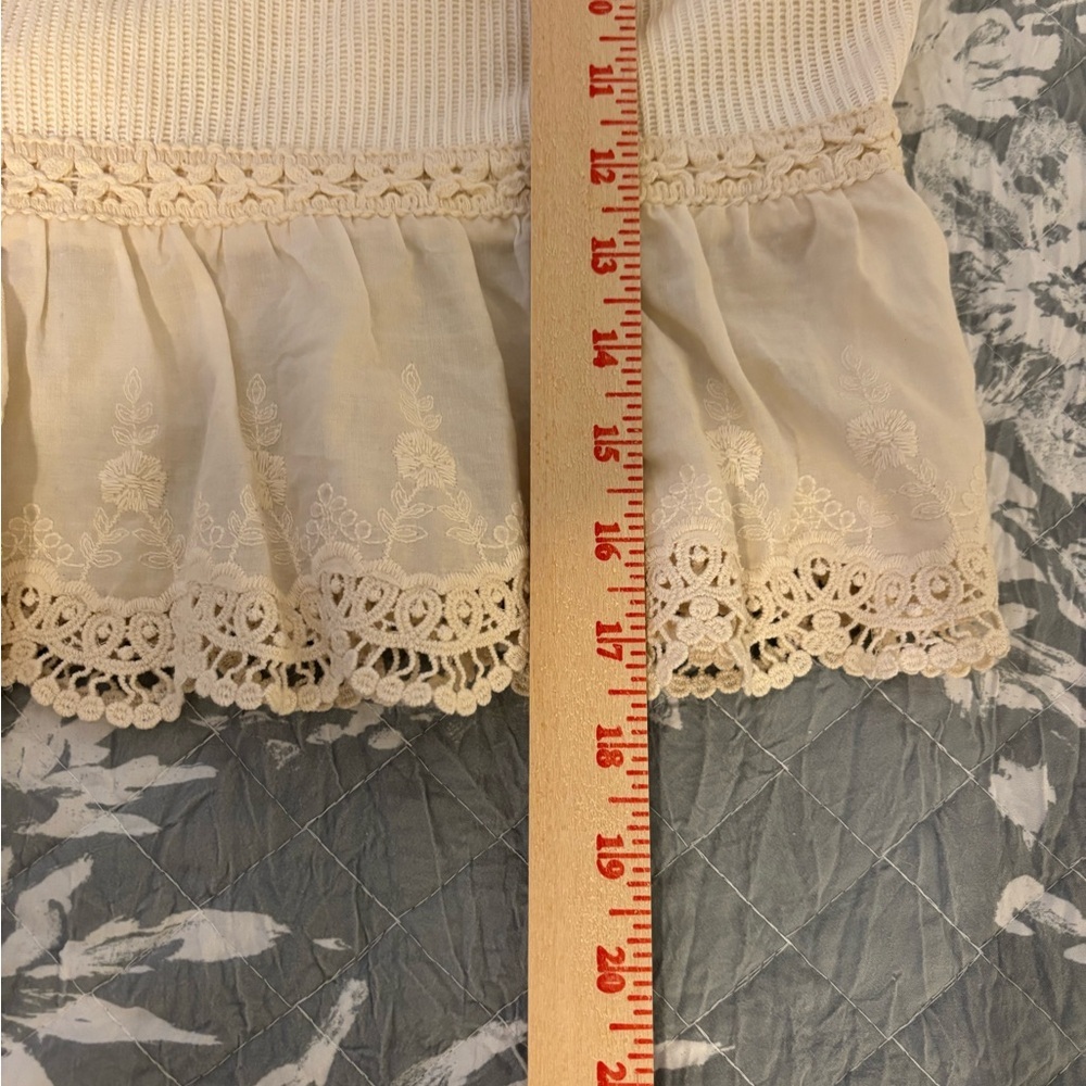 Cider White Sleeveless Peplum Crop Top - Picture 5 of 8